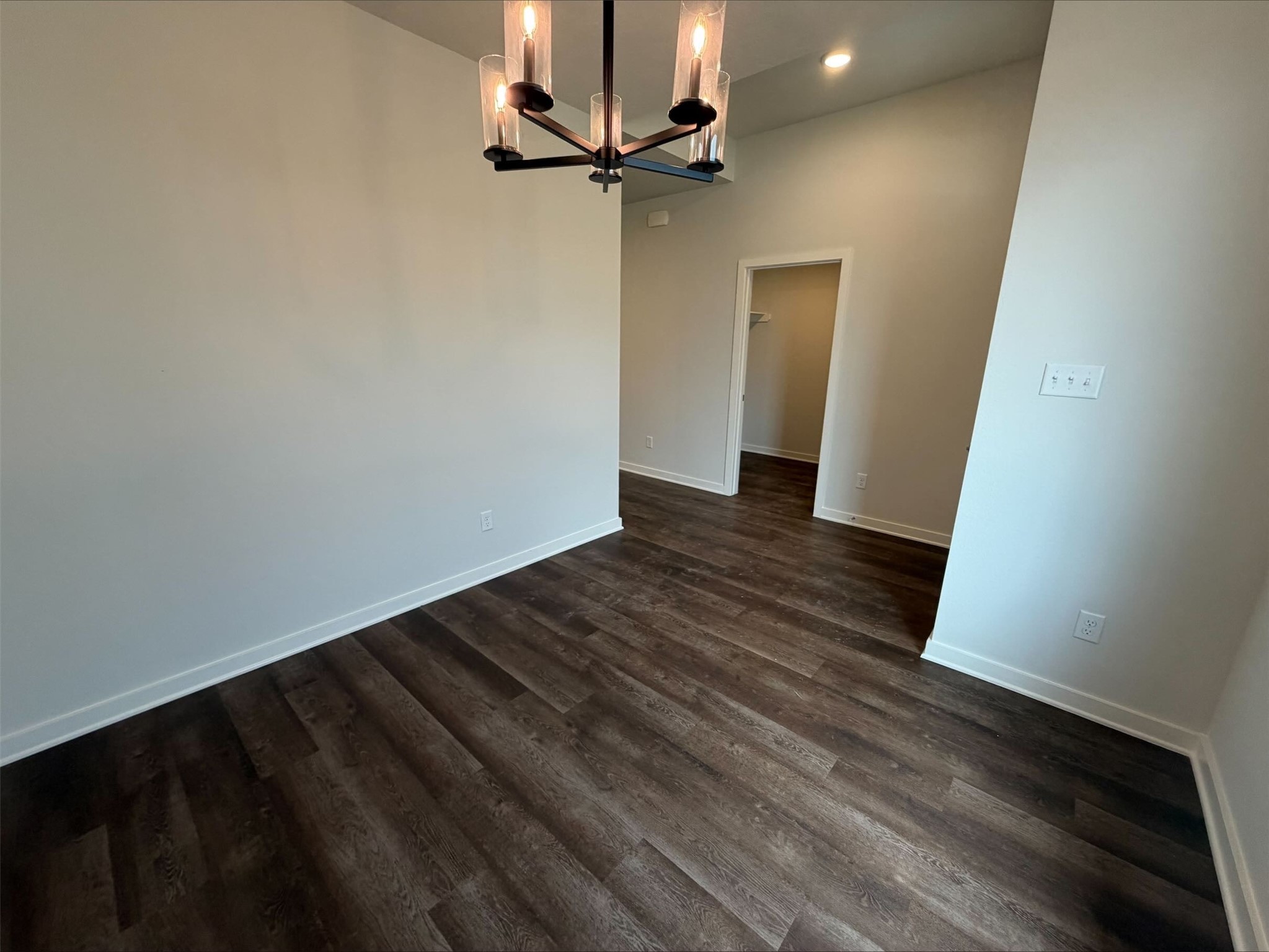 193 New Dawn Trail Property Photo 4