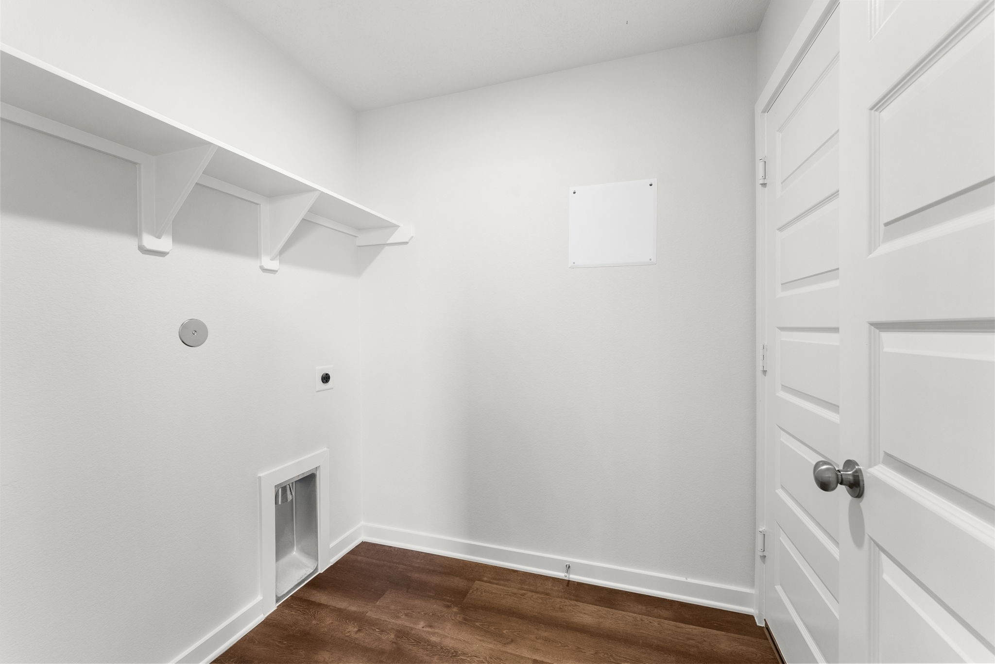 193 New Dawn Trail Property Photo 9