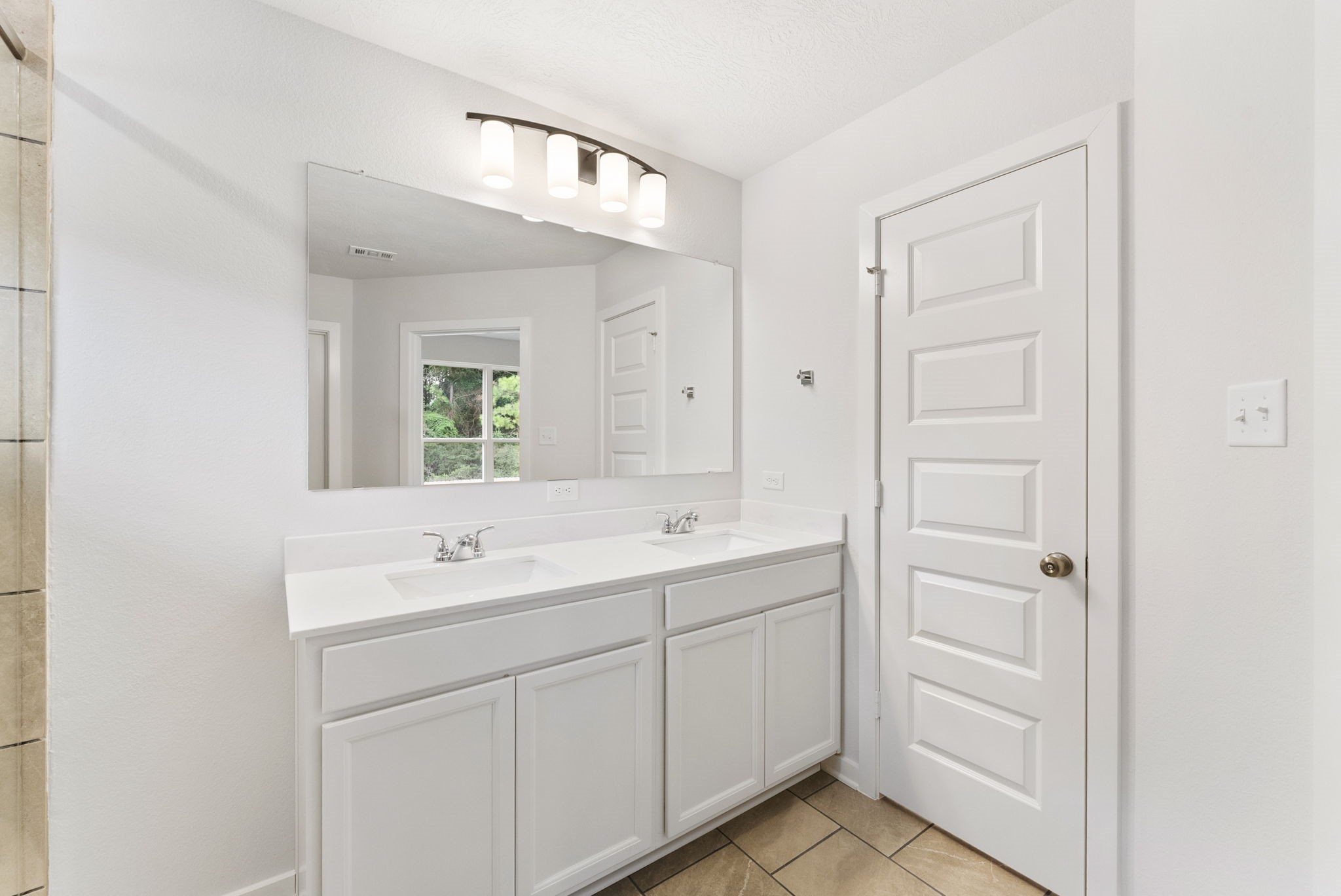 193 New Dawn Trail Property Photo 32