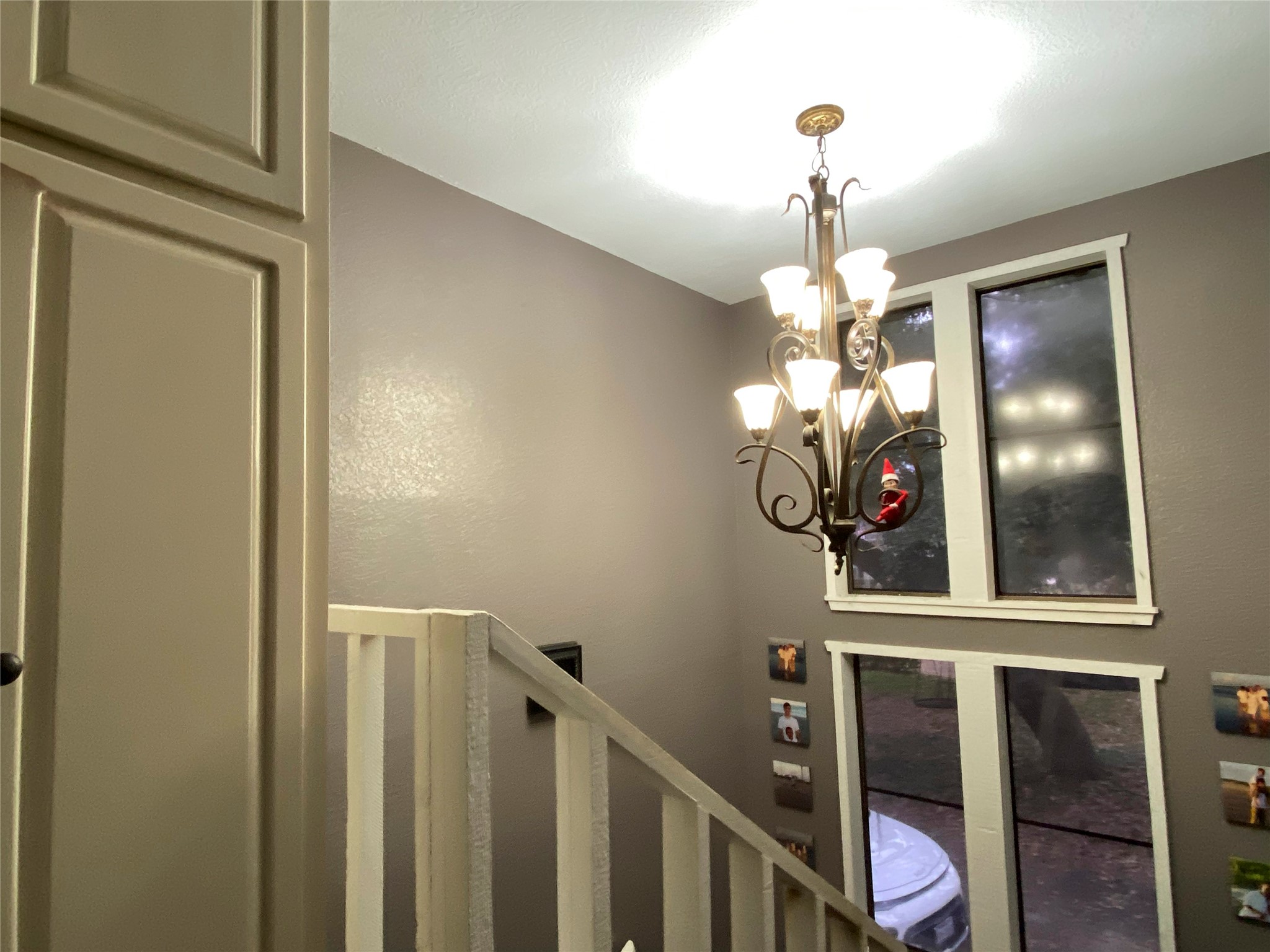 5765 Wynden Way Property Photo 15