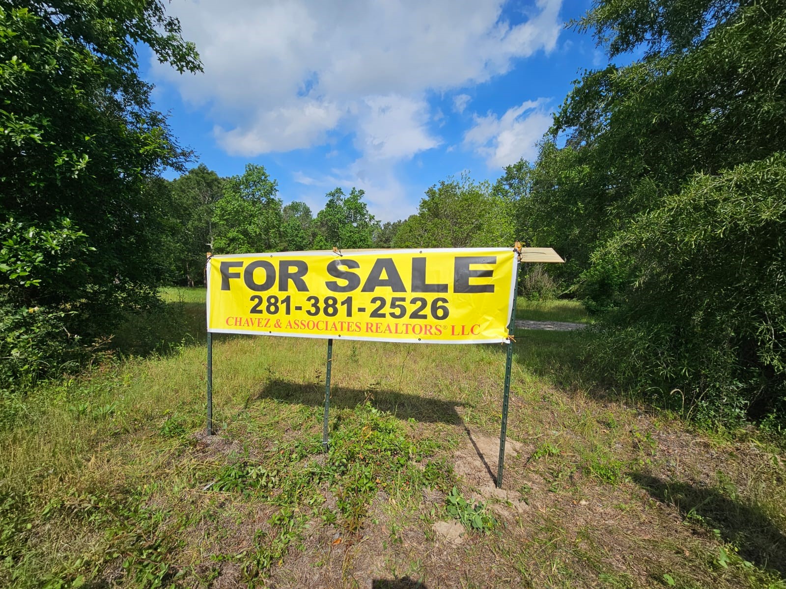 1190 Highway 59 S Property Photo 3
