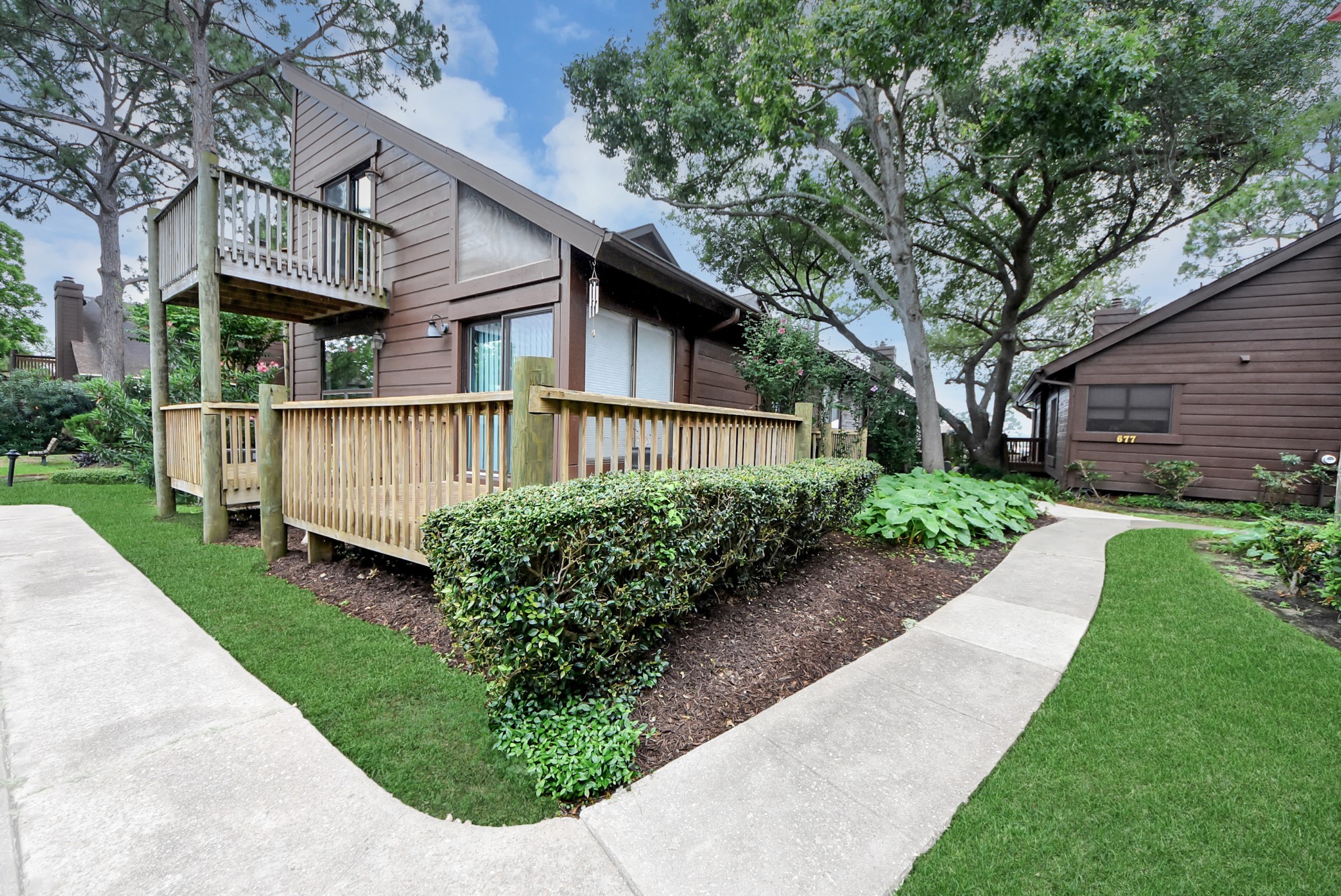 651 Davis Road Property Photo 1