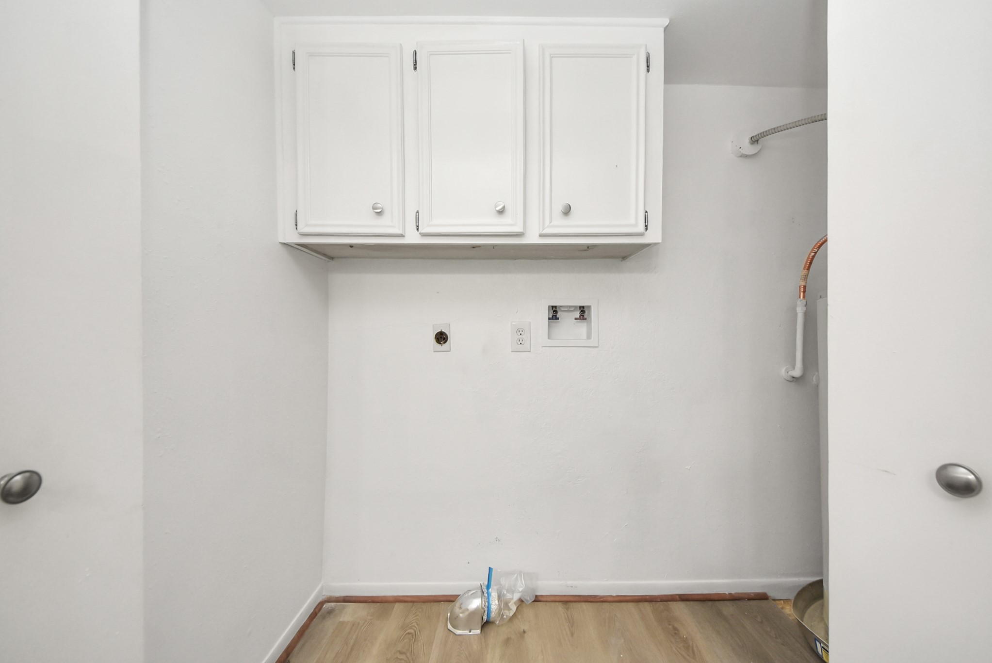 651 Davis Road Property Photo 34