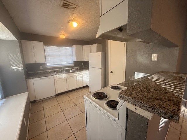 22122 Diane Drive Property Photo 4