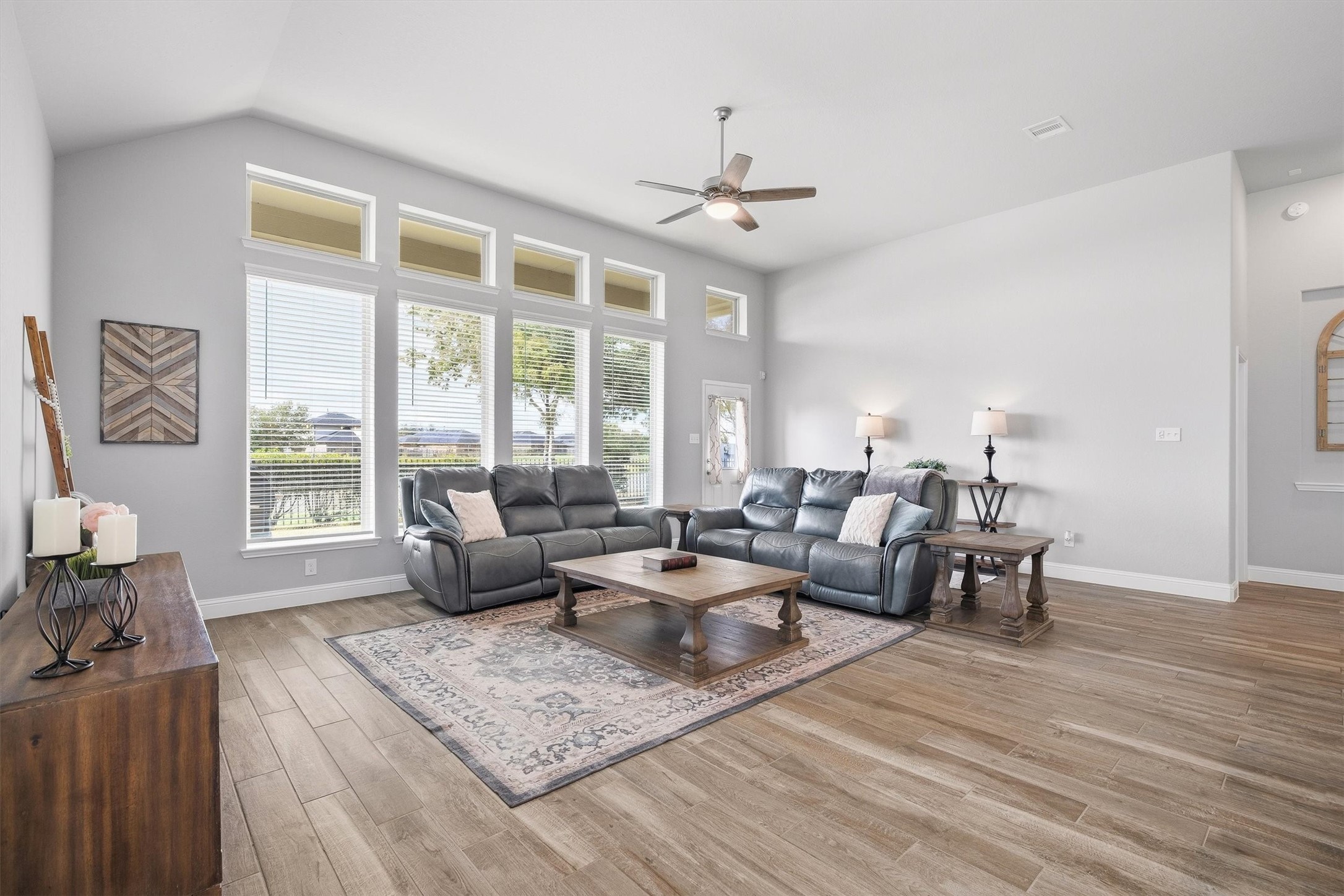 9034 Japonica Drive Property Photo 14