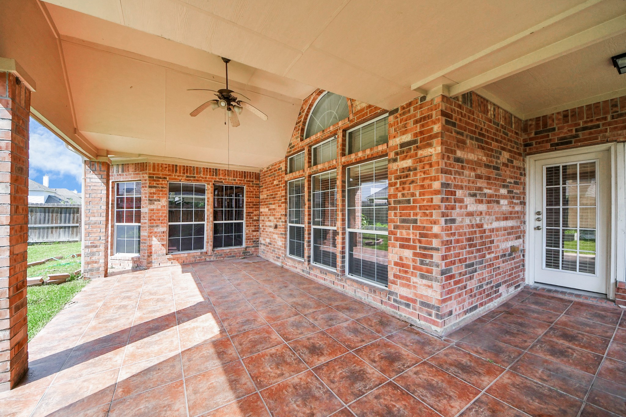 706 River Delta Lane Property Photo 3