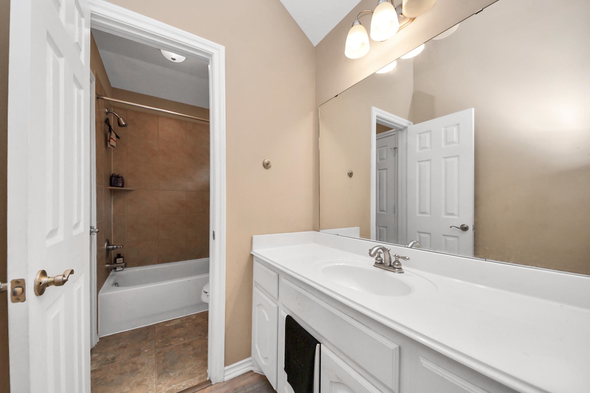 706 River Delta Lane Property Photo 40