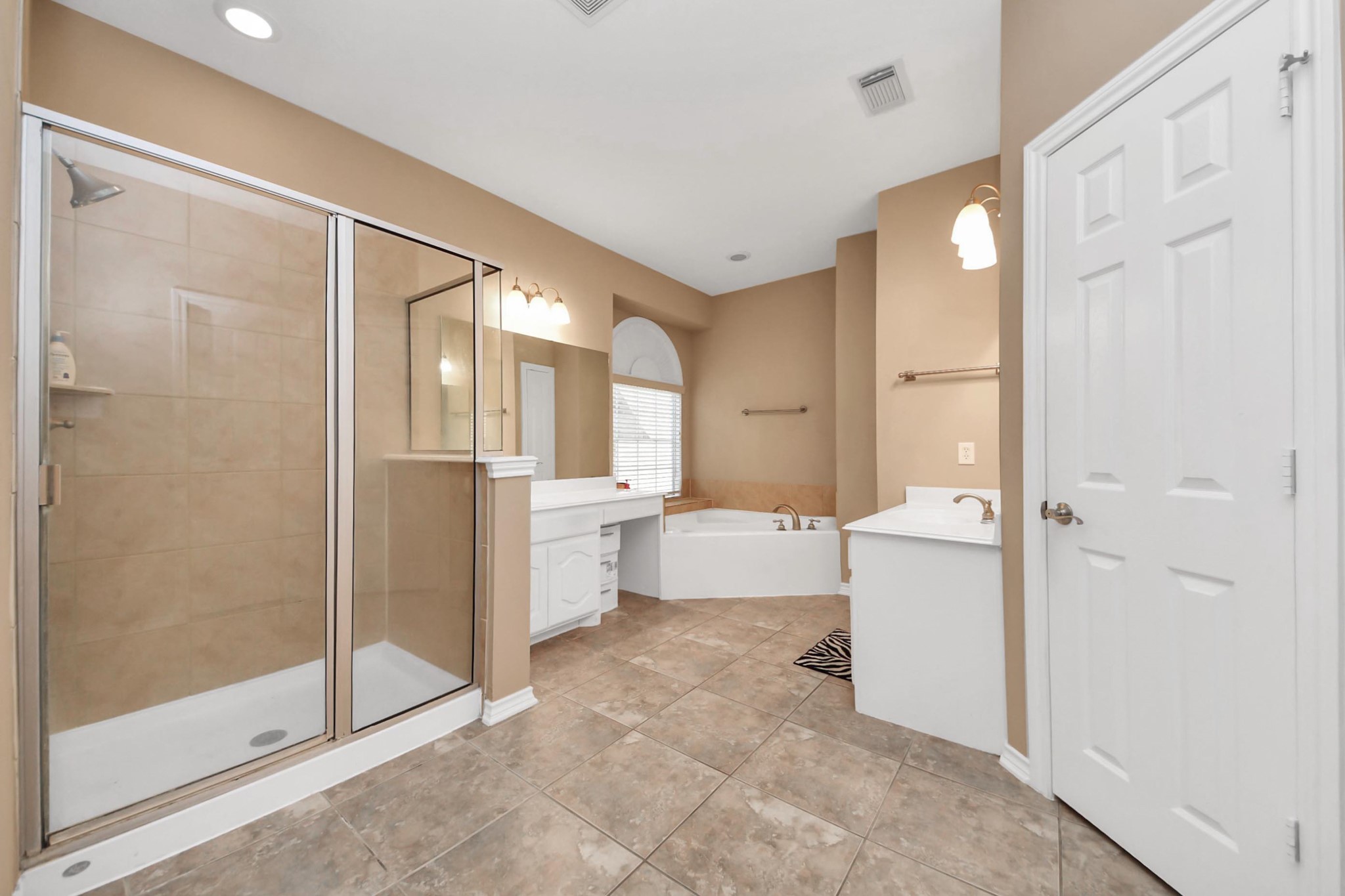 706 River Delta Lane Property Photo 43