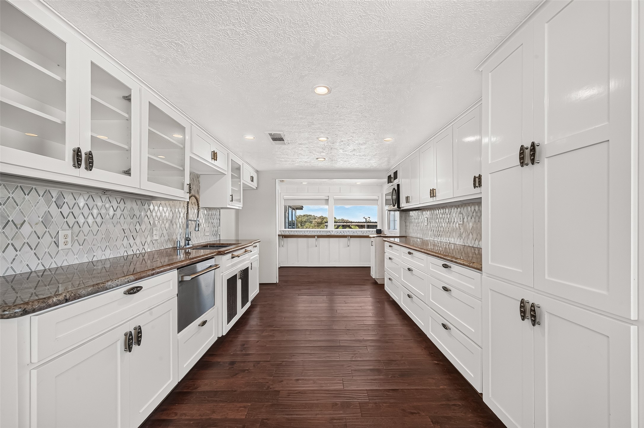 3220 Fm-2031 Property Photo 8