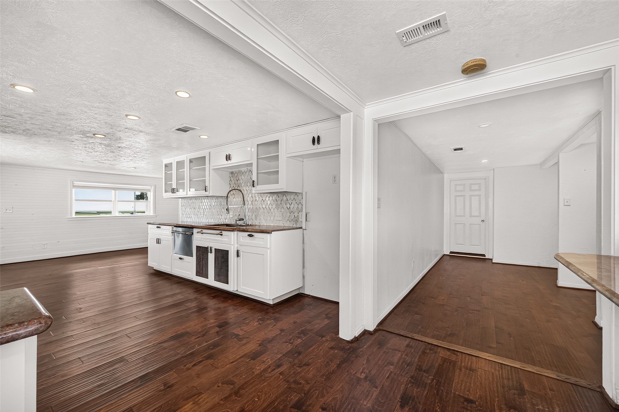 3220 Fm-2031 Property Photo 11