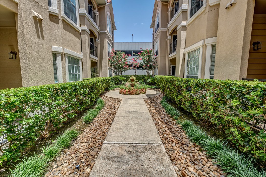 3231 Allen Parkway 6203 Property Photo 8