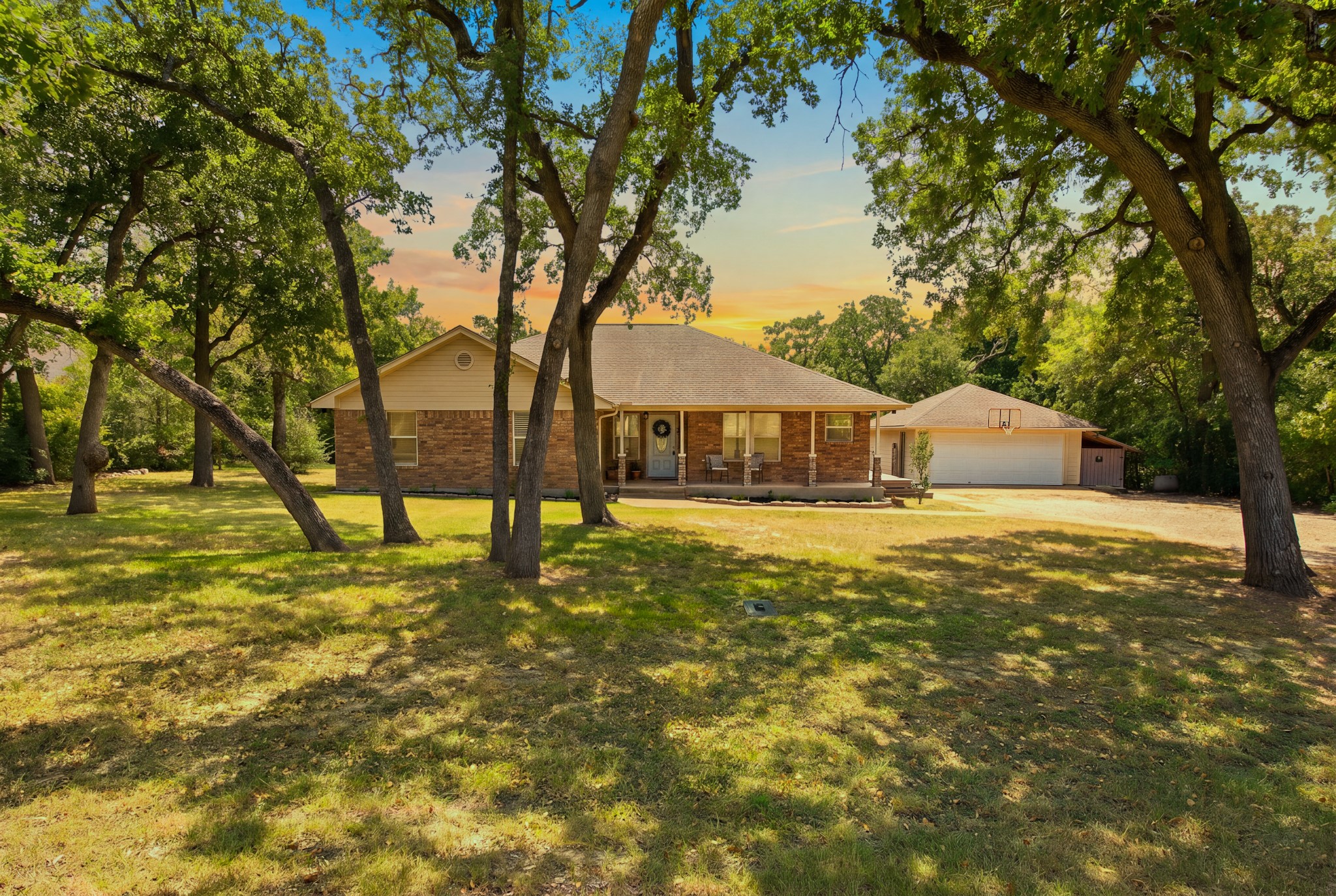 6826 Bendwood Property Photo 1