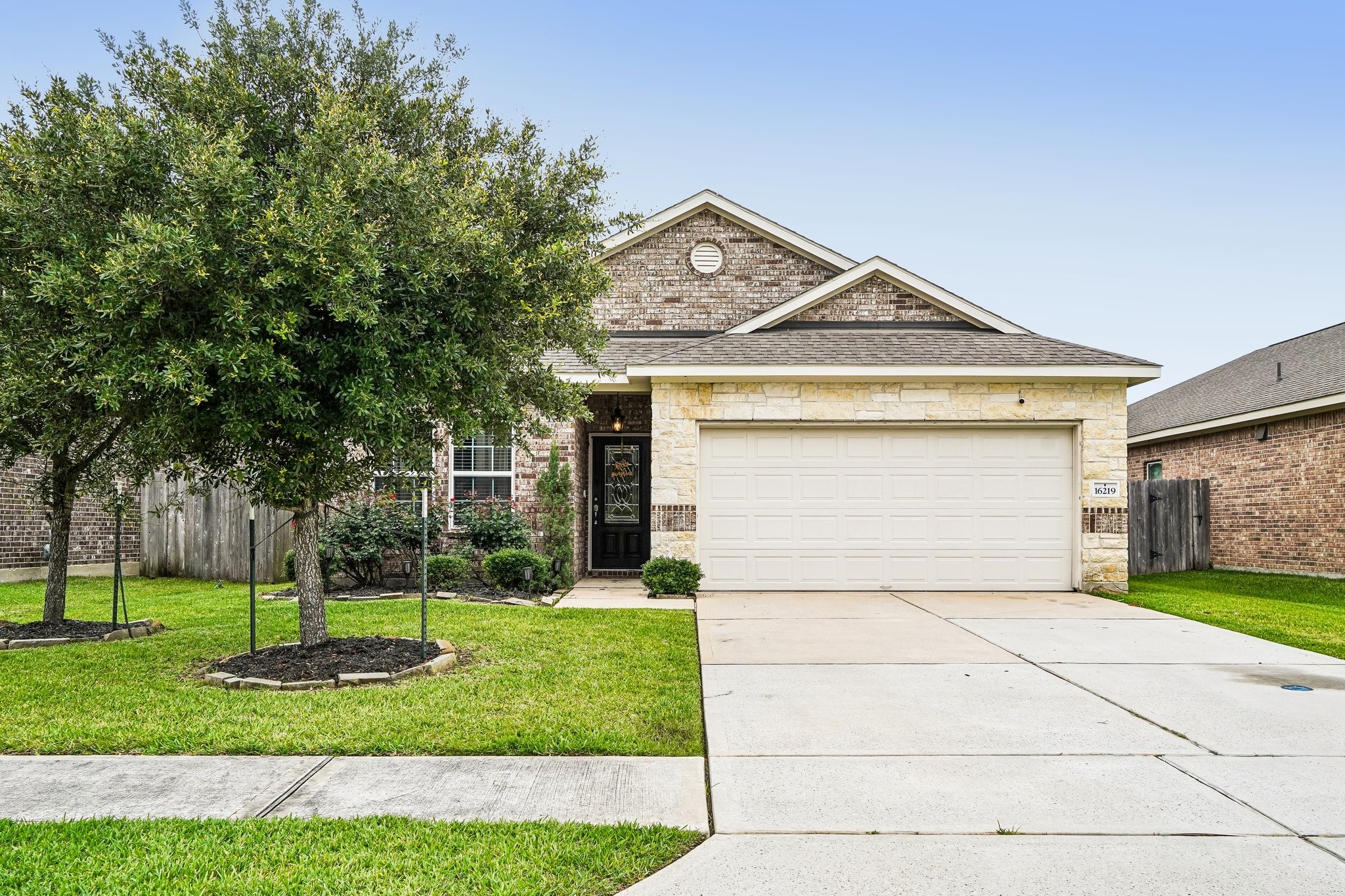 16219 Centennial Light Dr Drive Property Photo 1