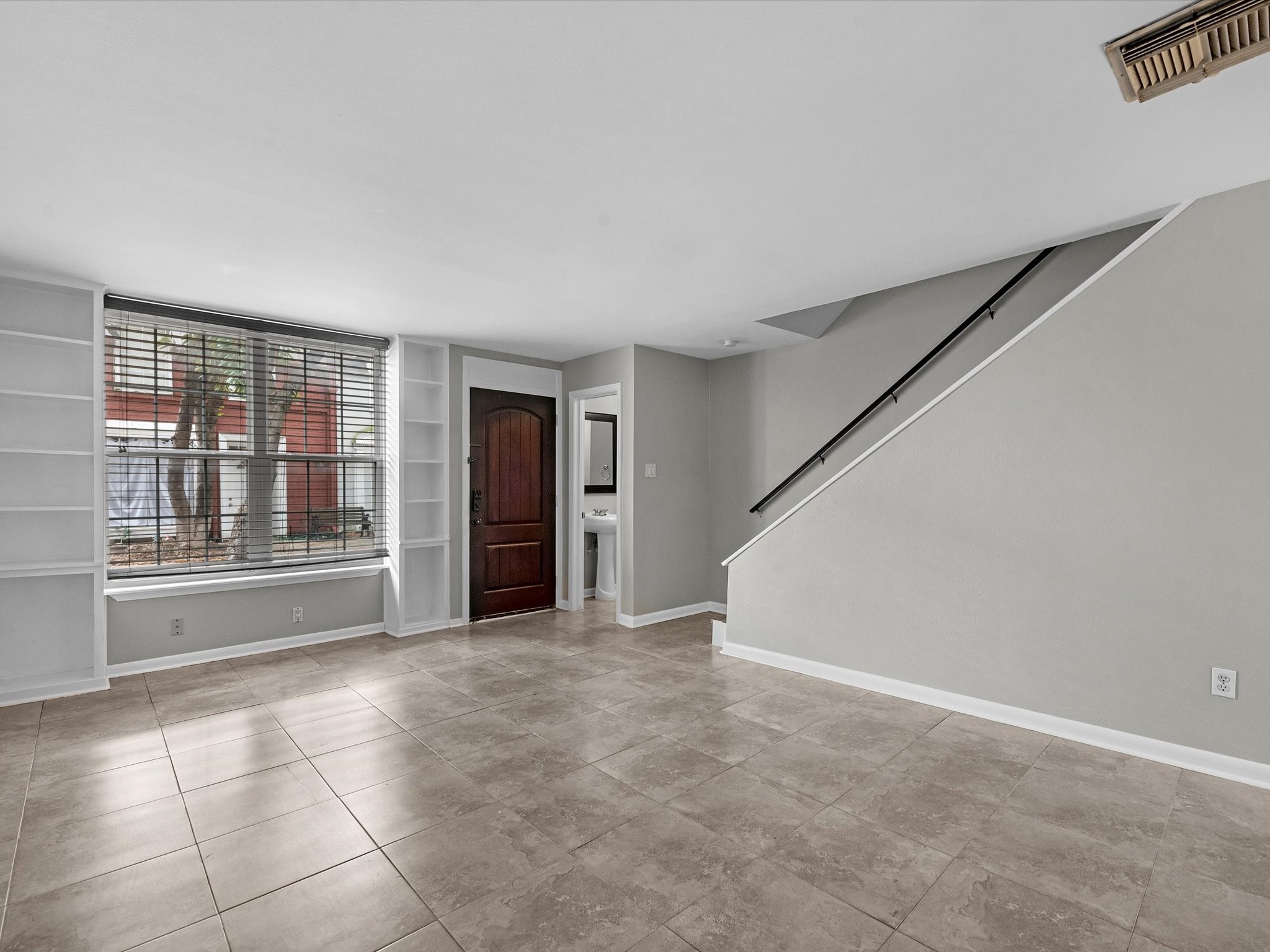 2647 Marilee Ln Property Photo 10