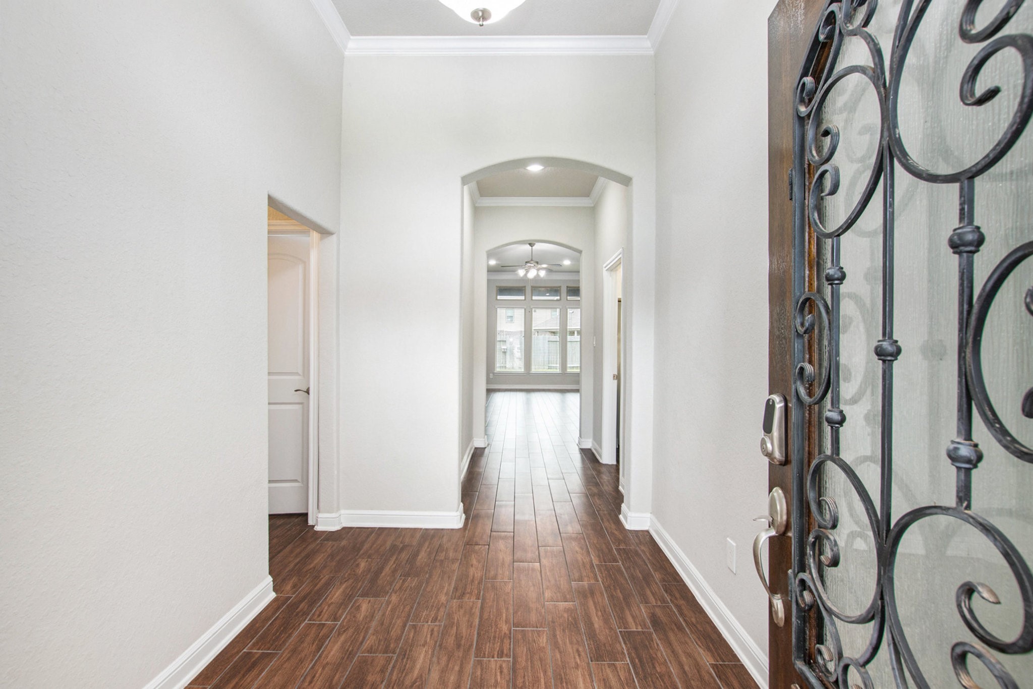 18911 Cypress Bay Drive Property Photo 4