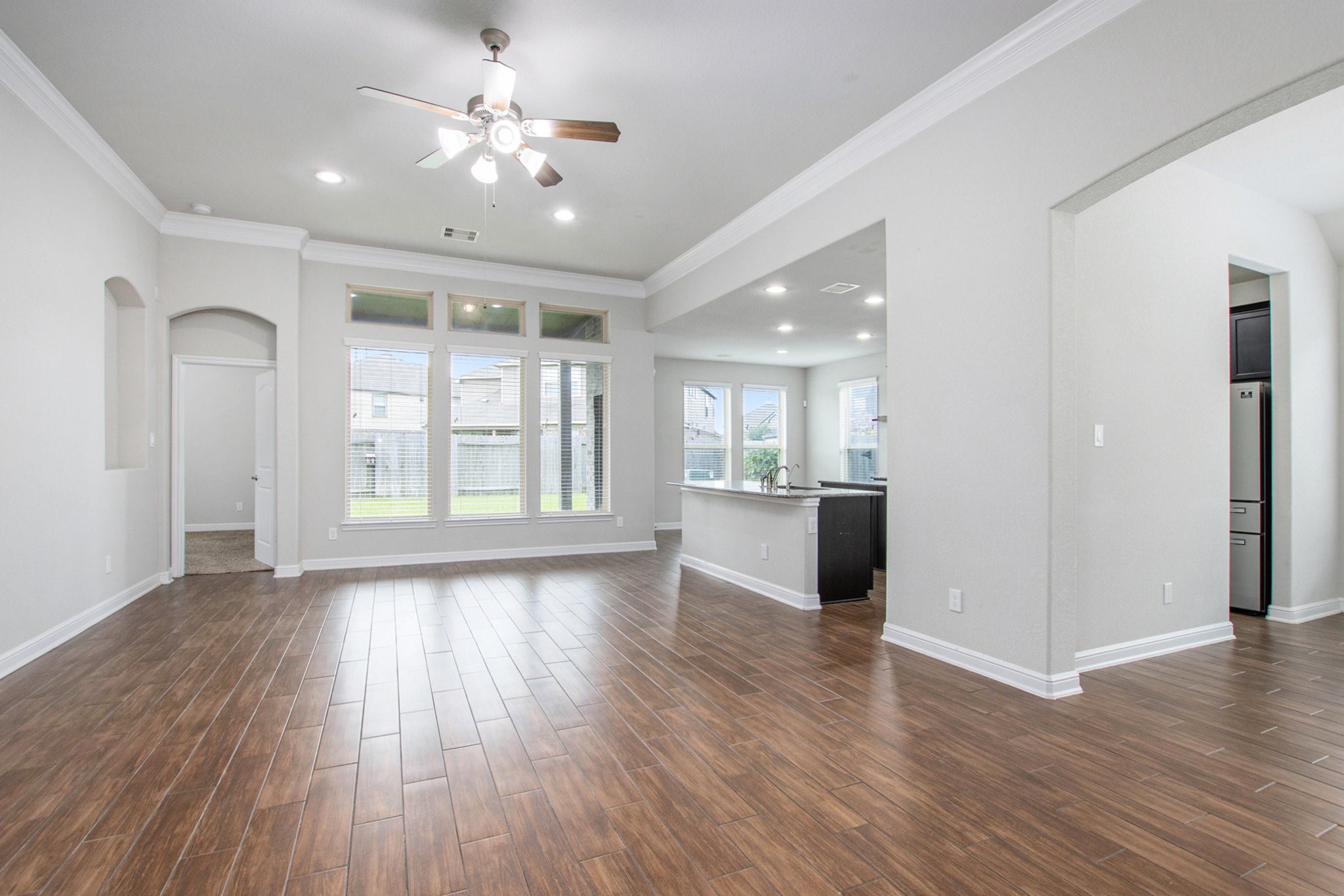 18911 Cypress Bay Drive Property Photo 5
