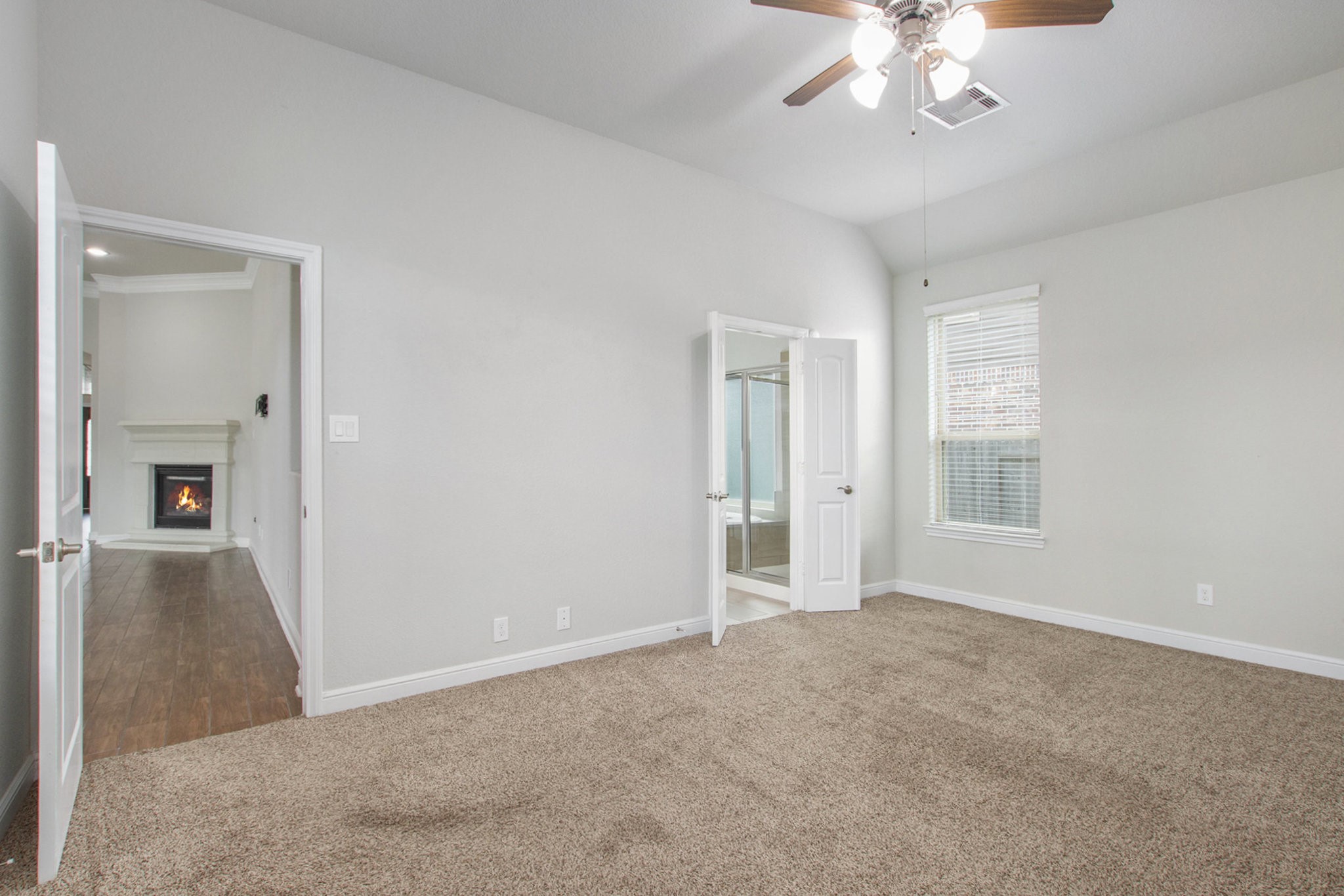 18911 Cypress Bay Drive Property Photo 11