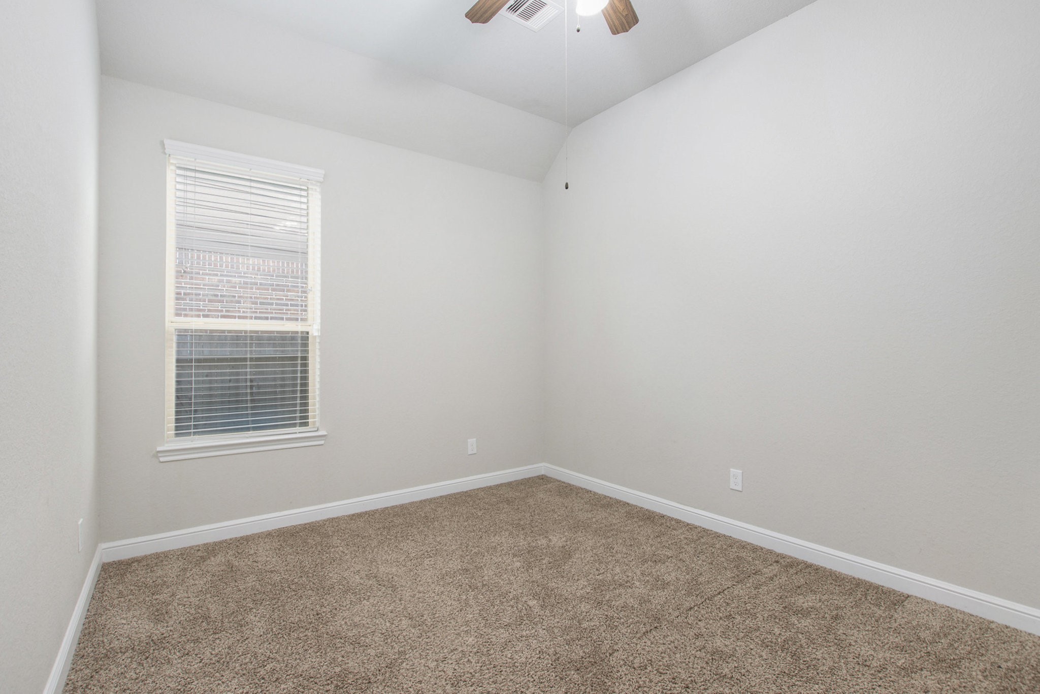 18911 Cypress Bay Drive Property Photo 13
