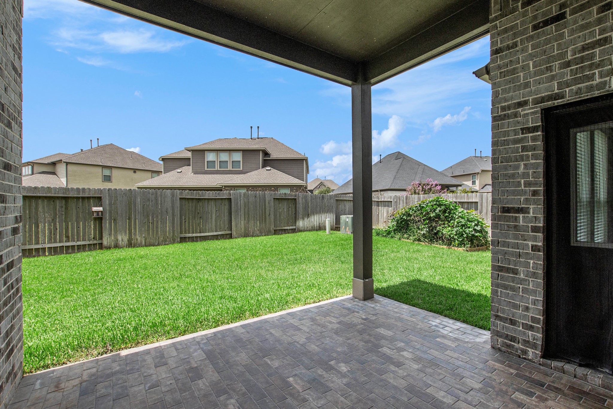 18911 Cypress Bay Drive Property Photo 18