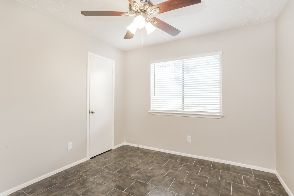 3915 Vineyard Drive Property Photo 13