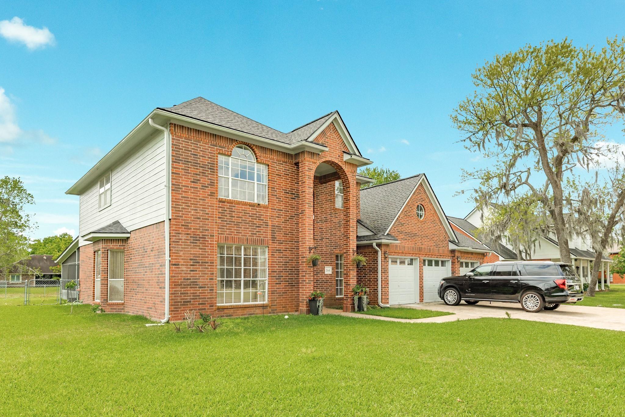 54 Peppermint Court, Lake Jackson Tx 77566 Property Photo 3