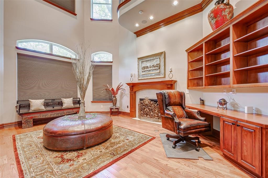 33202 W Haddon Court Property Photo 6