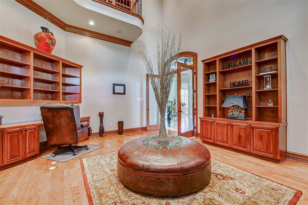 33202 W Haddon Court Property Photo 7