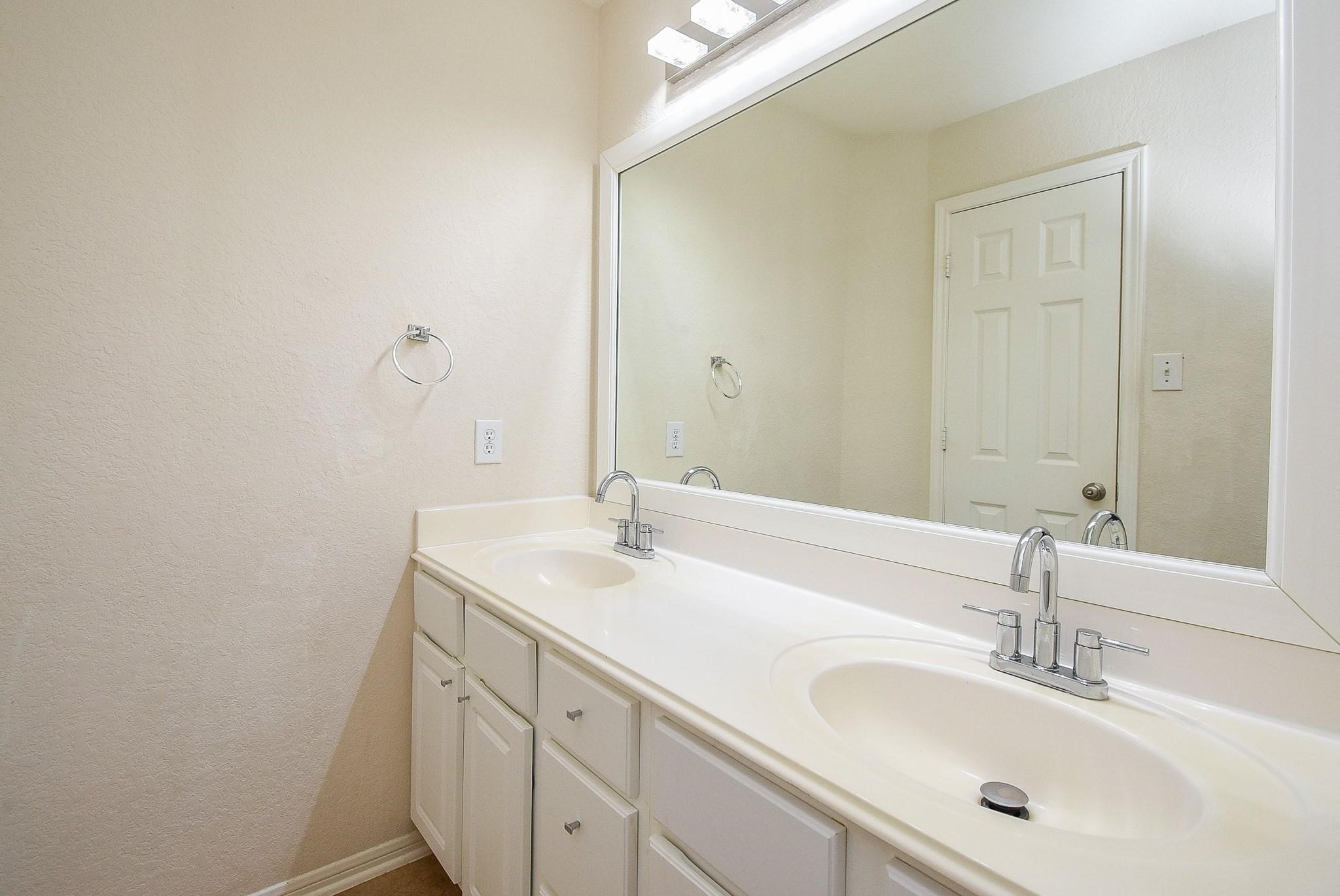 22114 Blossom Meadow Court Property Photo 21