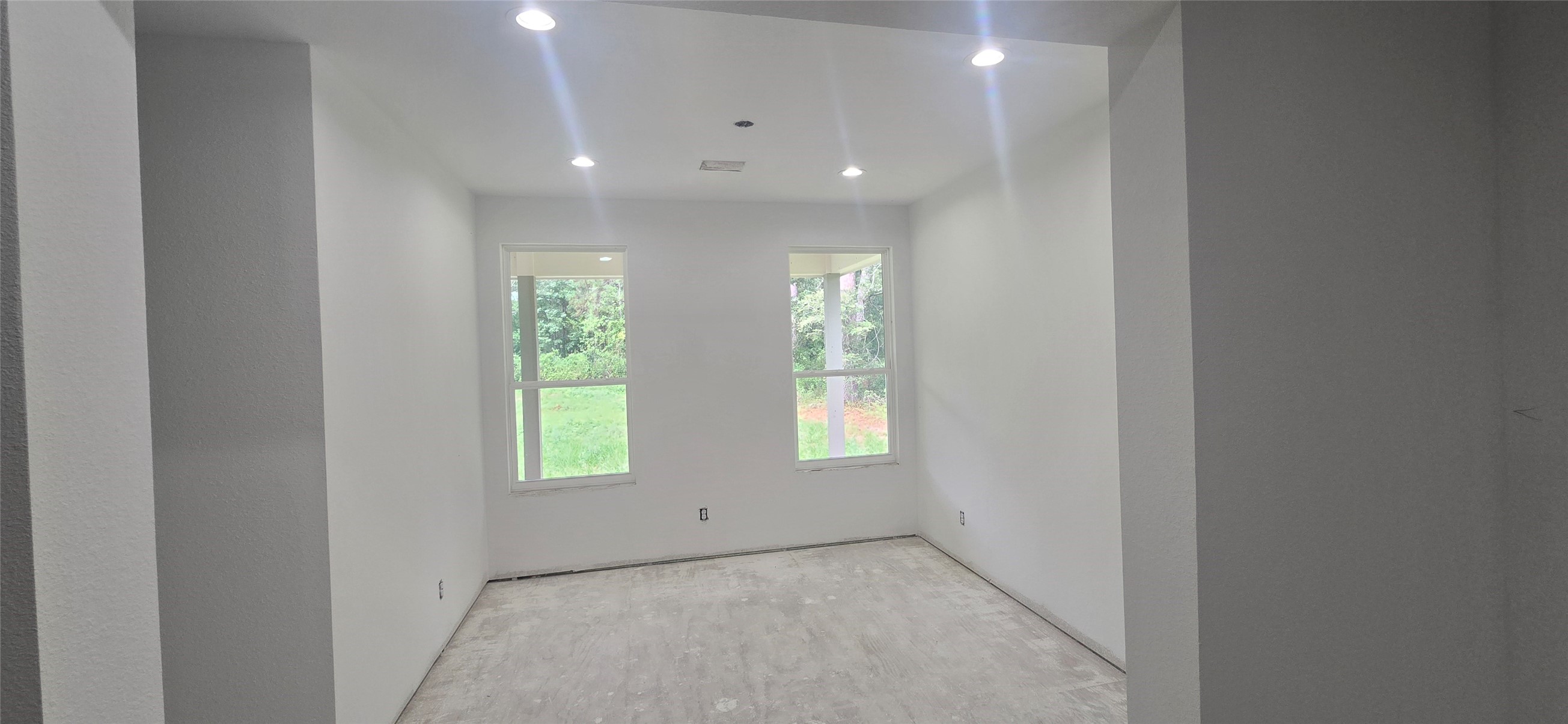20259 Split Oak Drive Property Photo 8