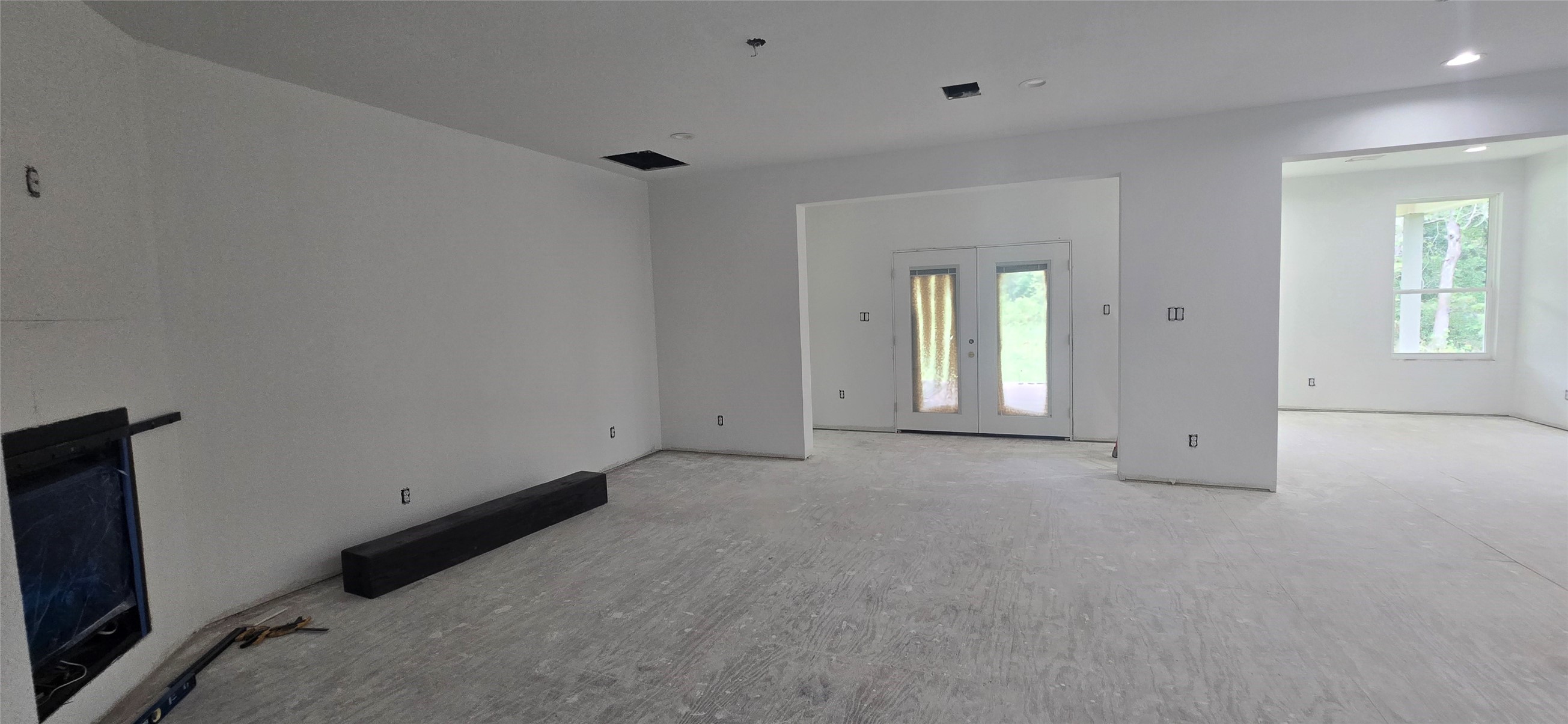 20259 Split Oak Drive Property Photo 15