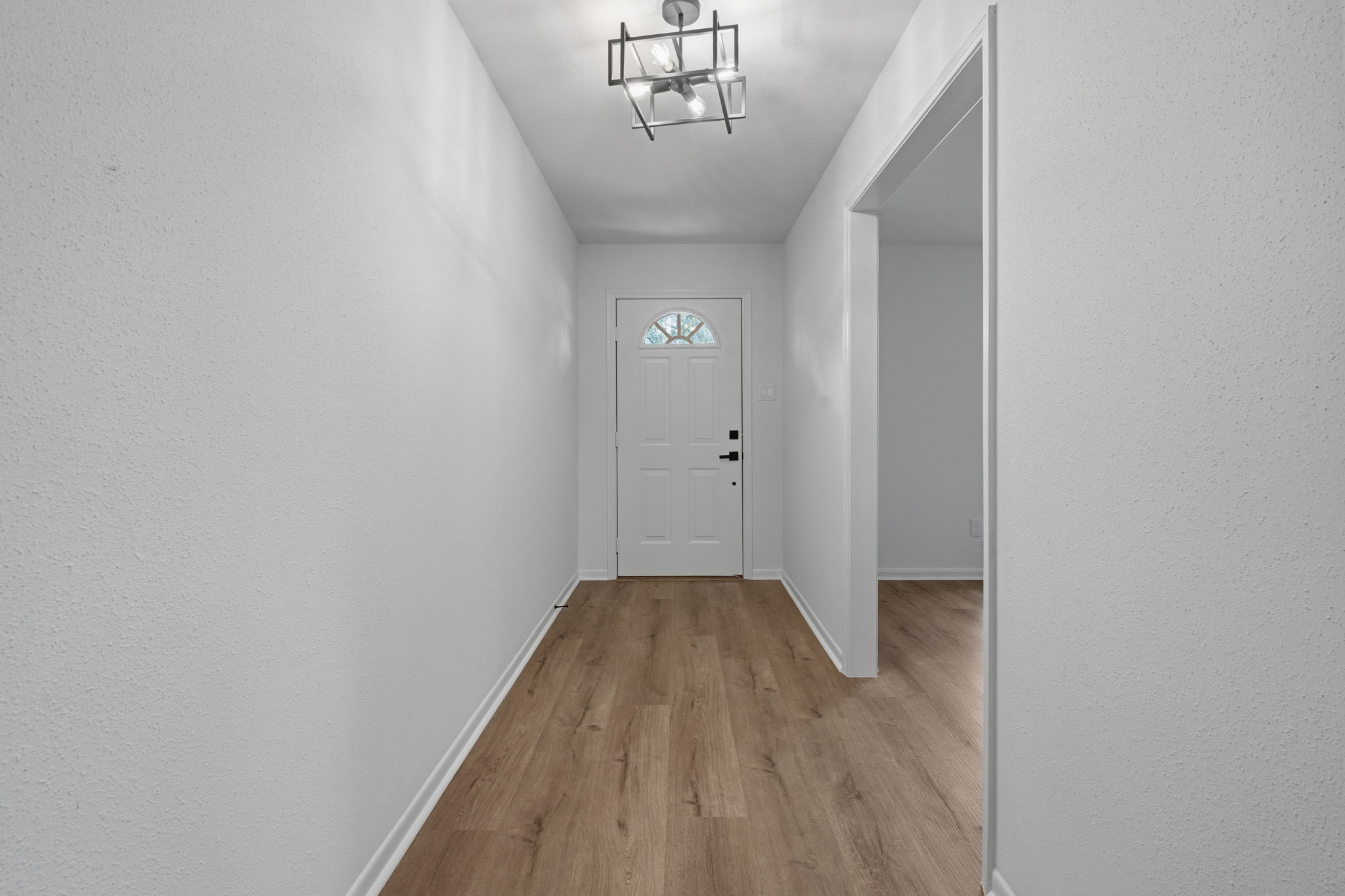 210 Ridgemont Drive Property Photo 3