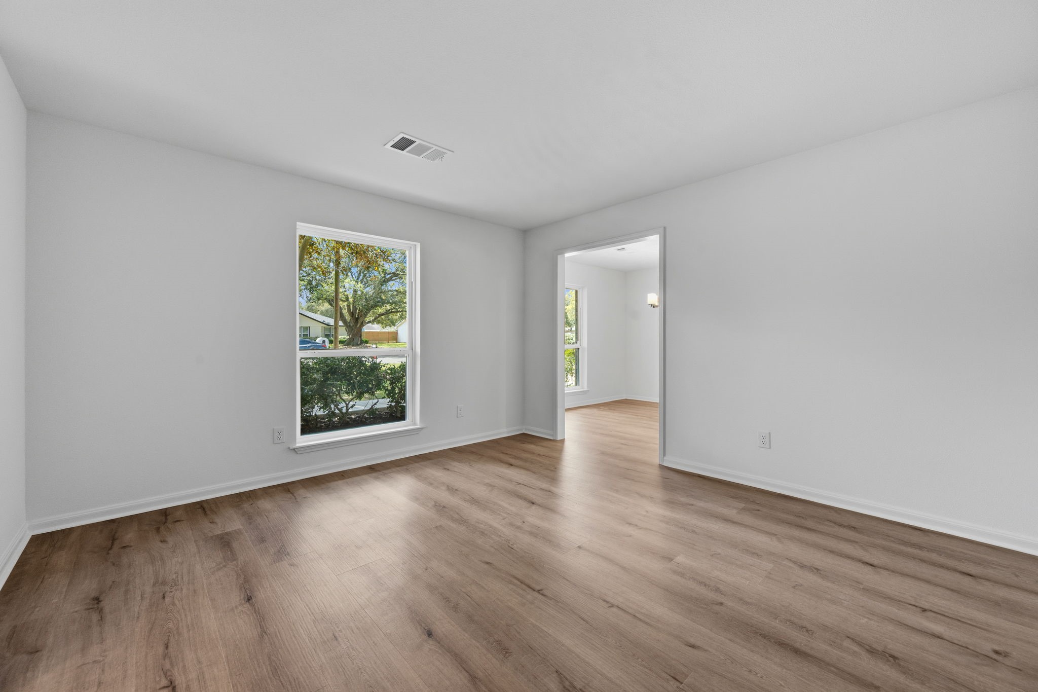 210 Ridgemont Drive Property Photo 4