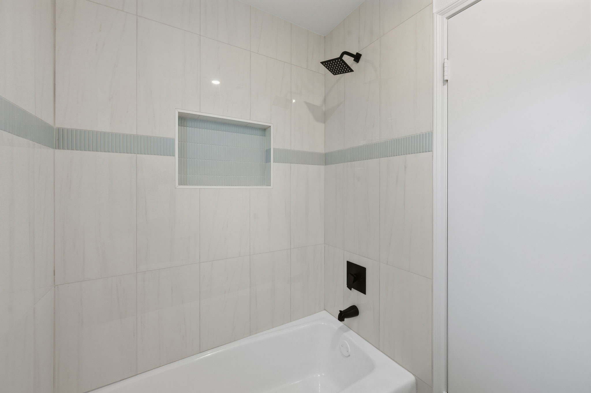 210 Ridgemont Drive Property Photo 18