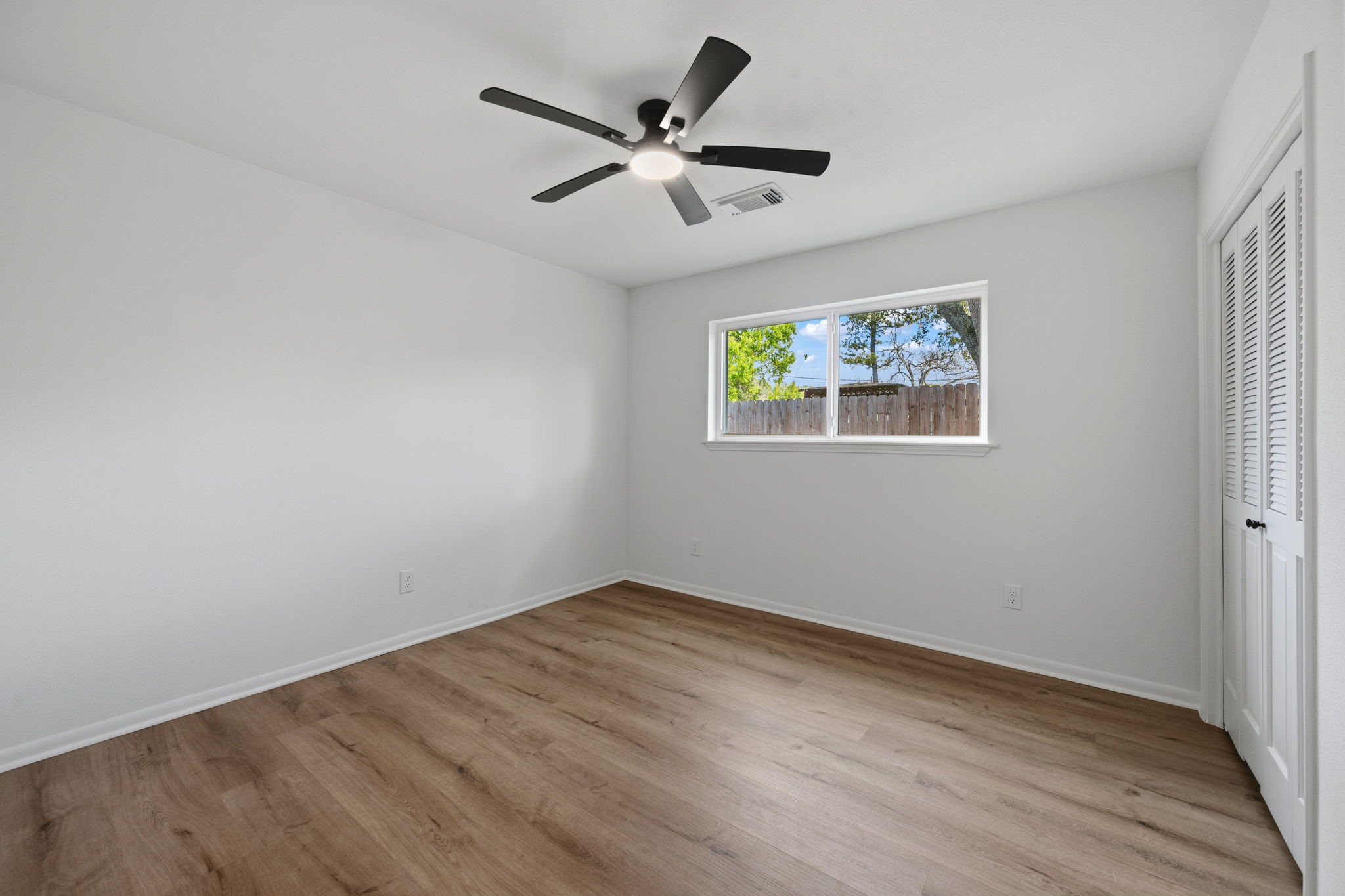 210 Ridgemont Drive Property Photo 19