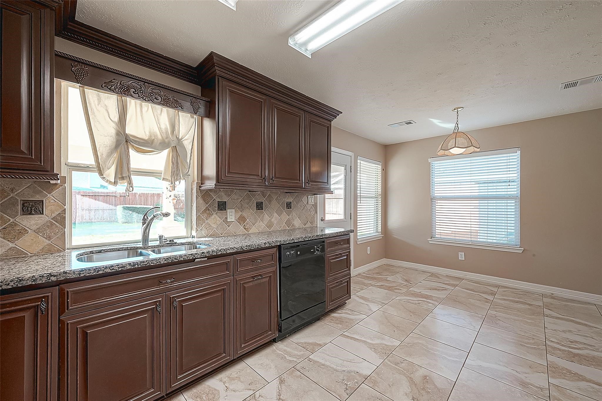 11111 Cactus Point Court Property Photo 16