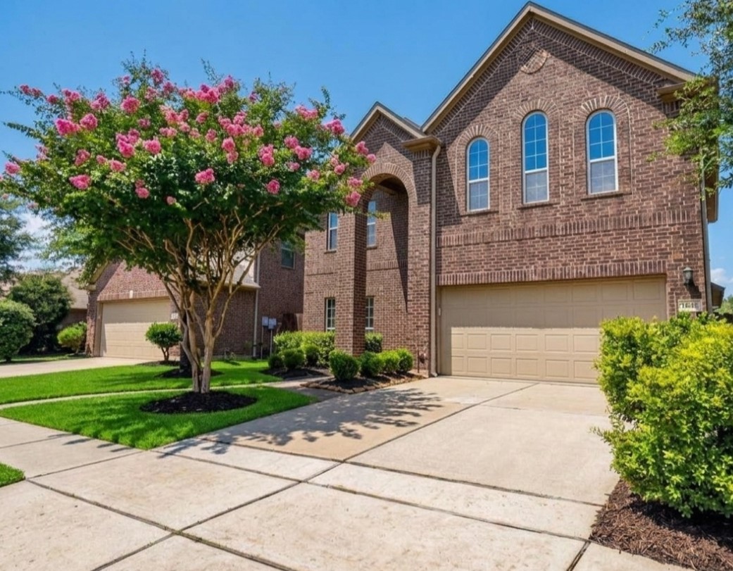 7042 Sliding Rock Circle Property Photo 2