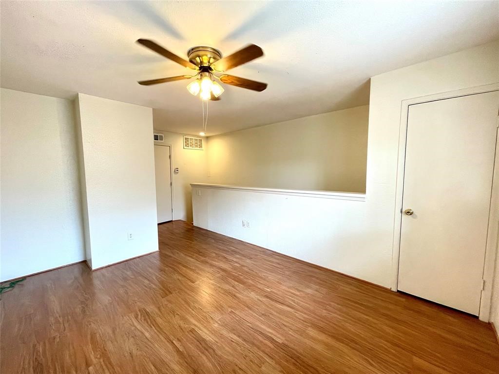 2100 Wilcrest Drive 123 Property Photo 12