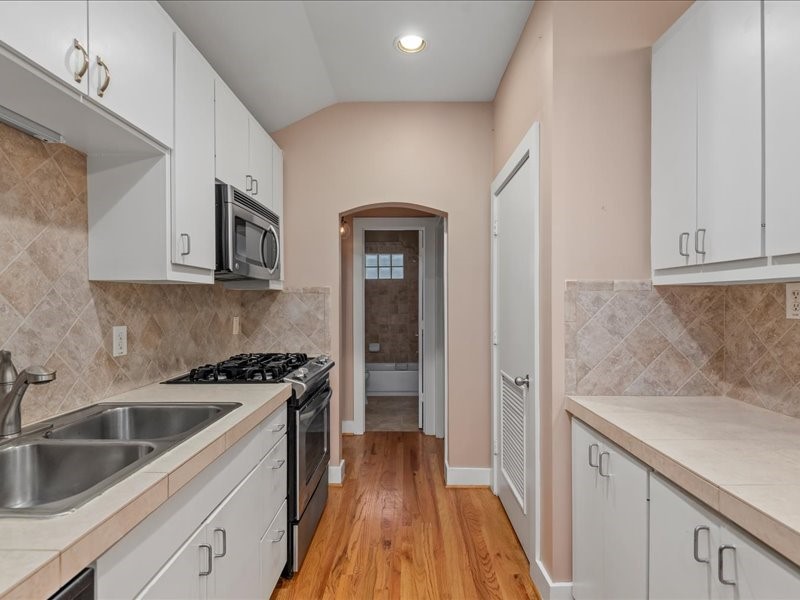 5941 South Loop E 504 Property Photo 14