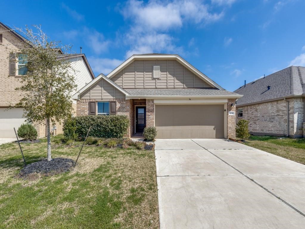 3230 Driftwood Meadow Lane Property Photo 1