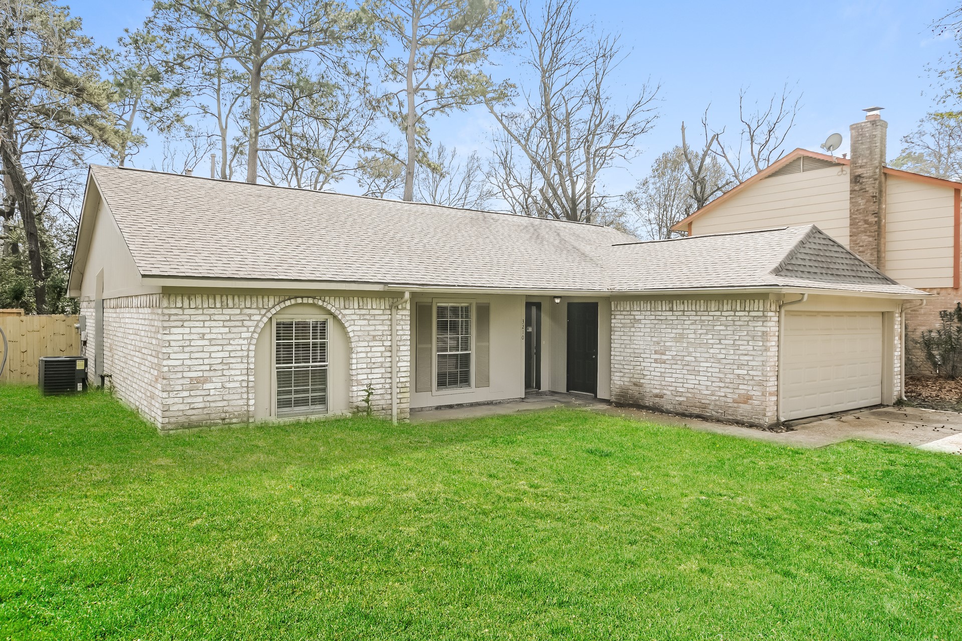 3210 Glen Spring Drive Property Photo 2
