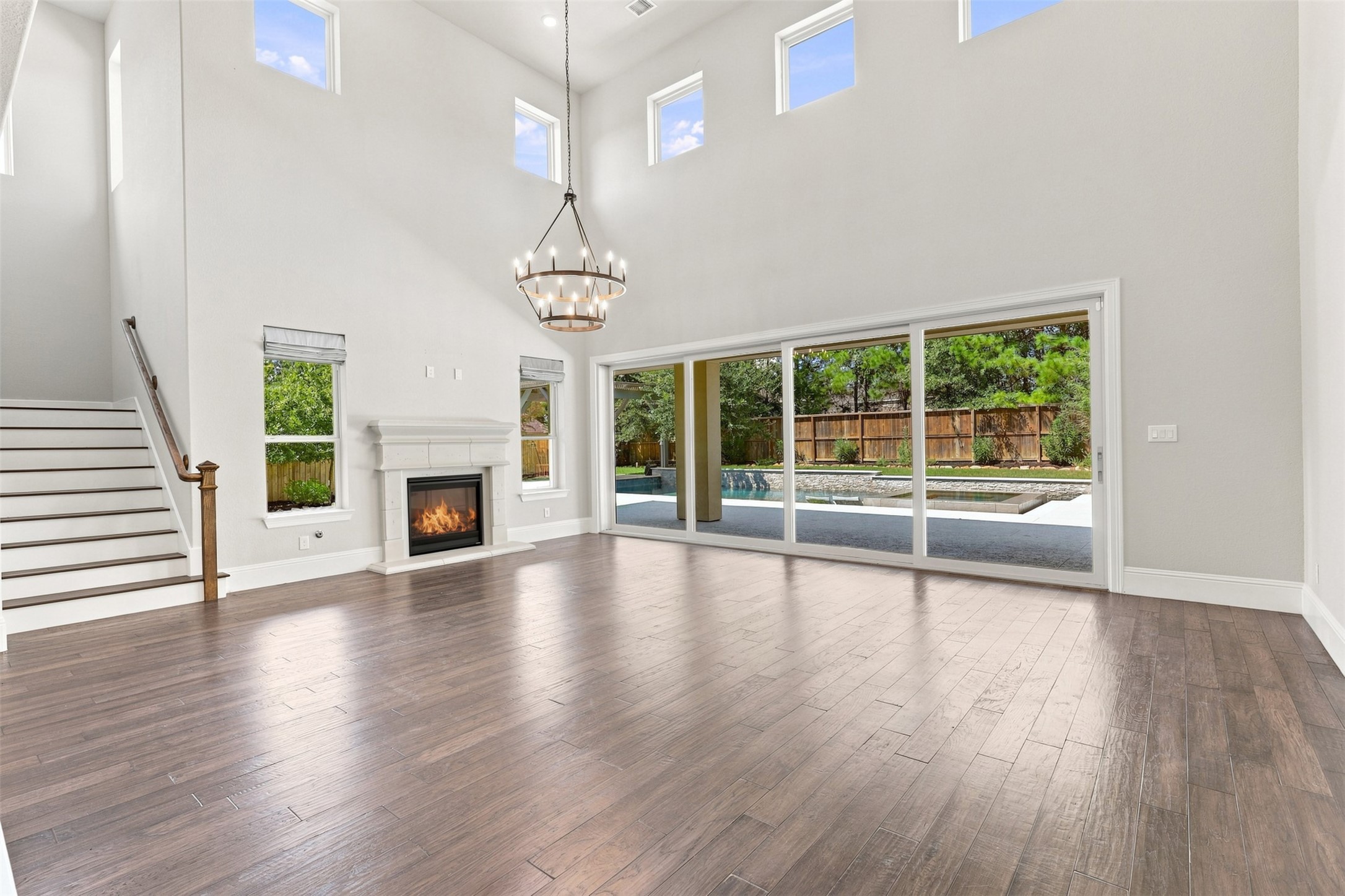 35 Gracenote Place Property Photo 5