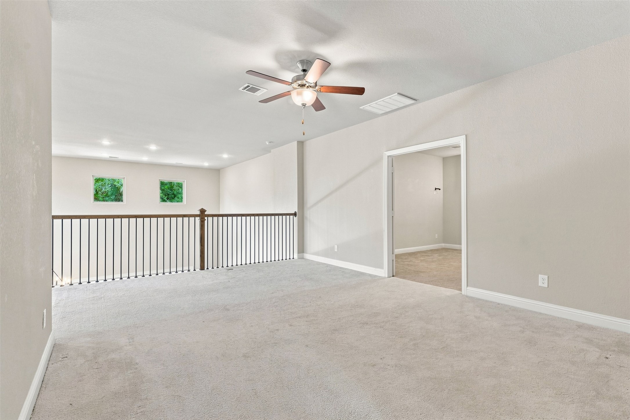 35 Gracenote Place Property Photo 24