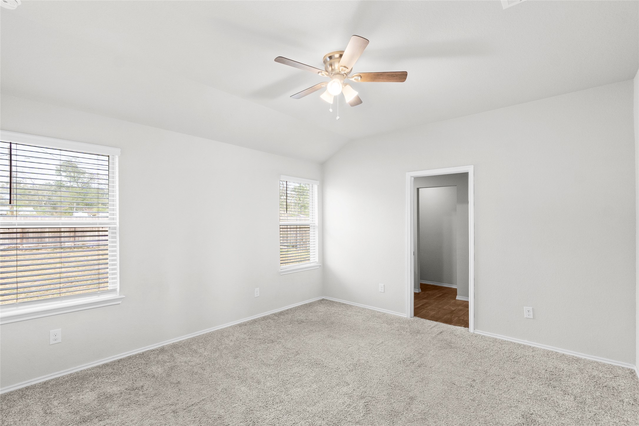 16905 Rich Pines Drive Property Photo 10