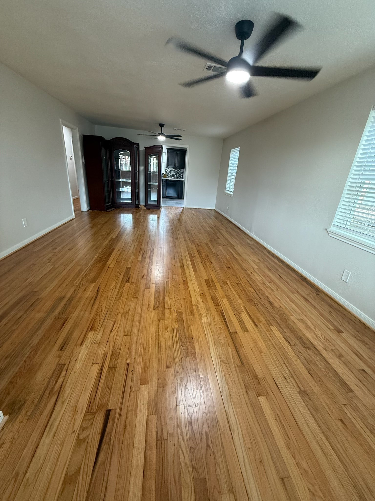 606 Wisconsin Street Property Photo 2