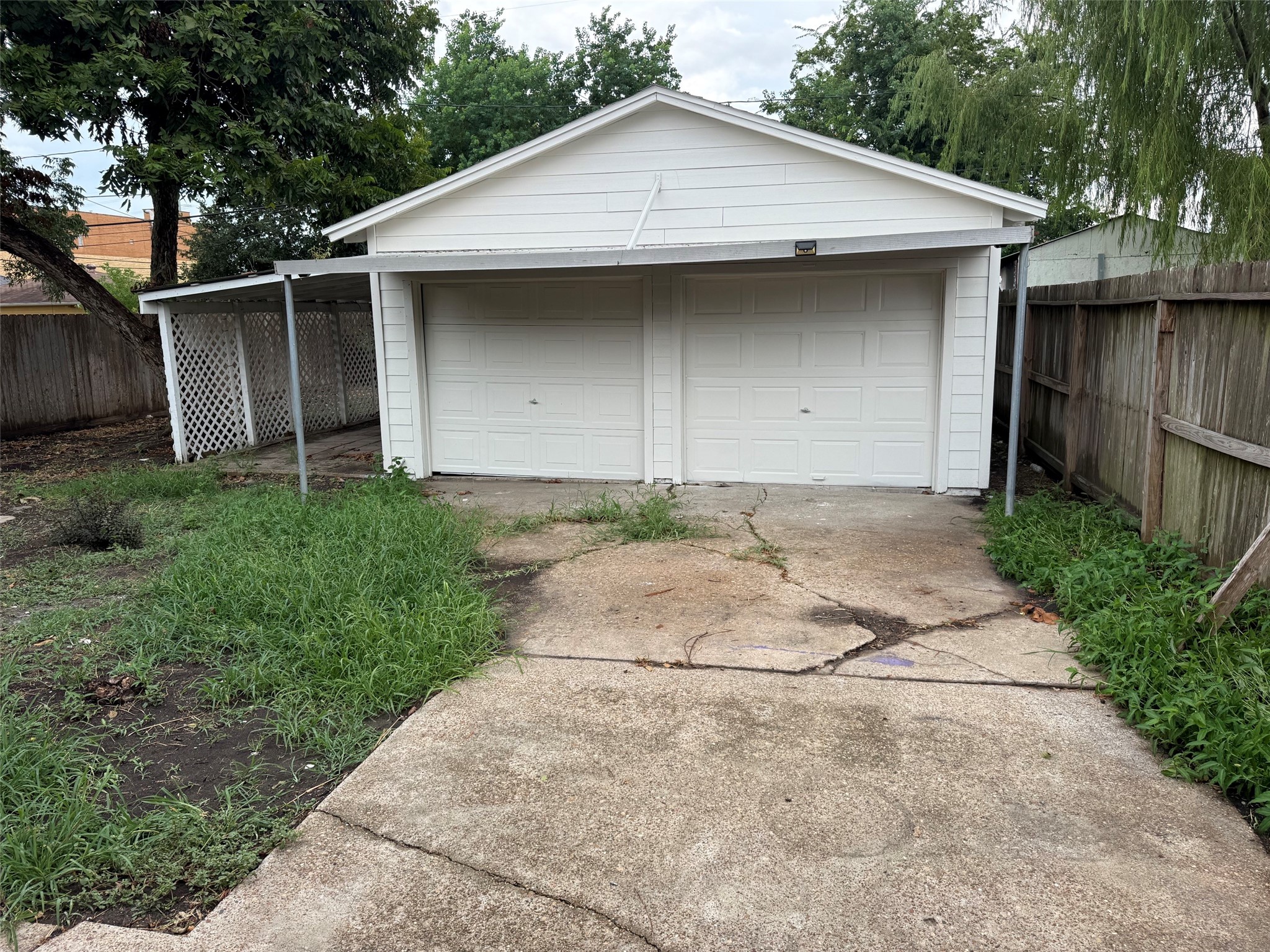 606 Wisconsin Street Property Photo 10