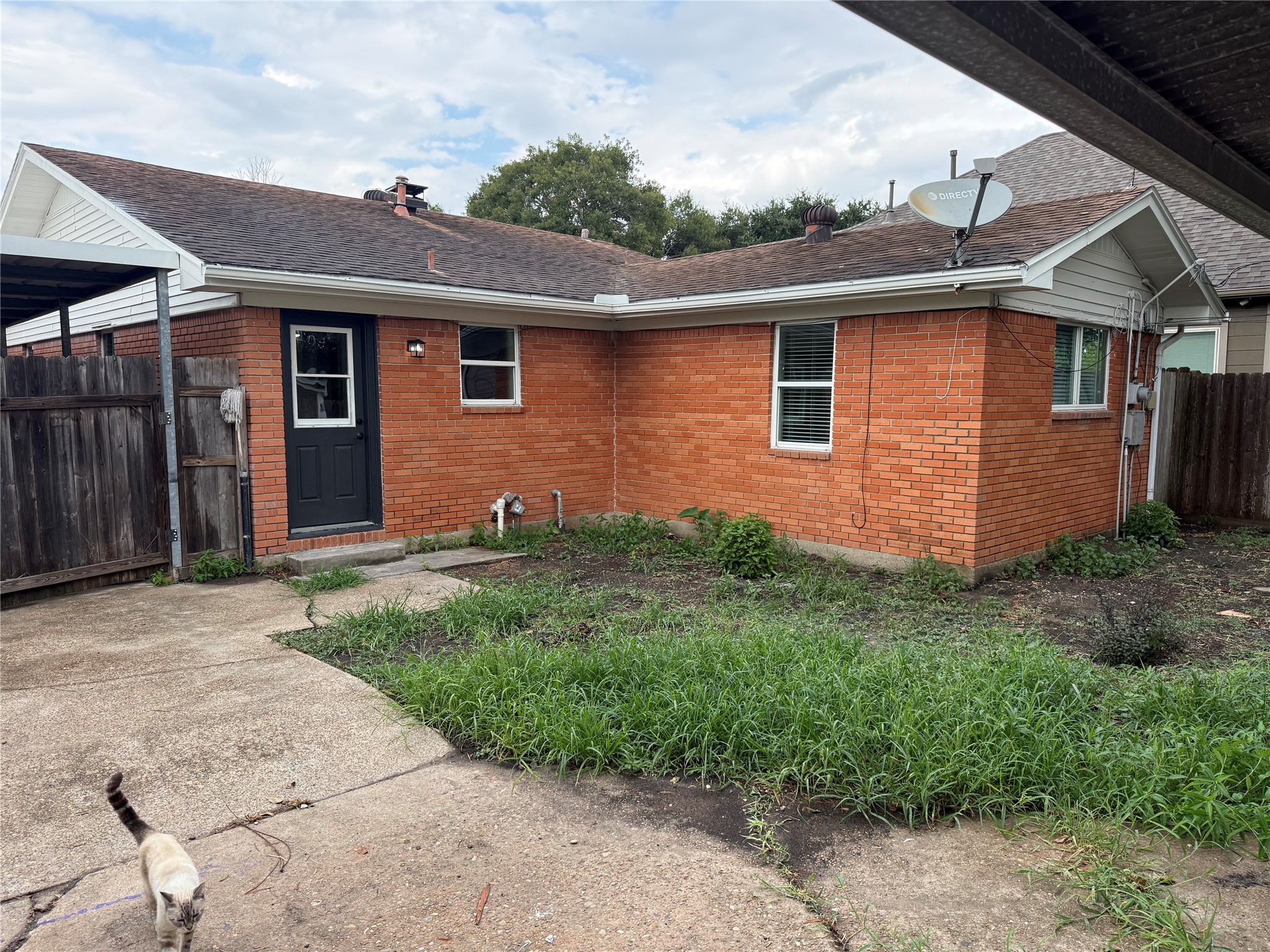606 Wisconsin Street Property Photo 11