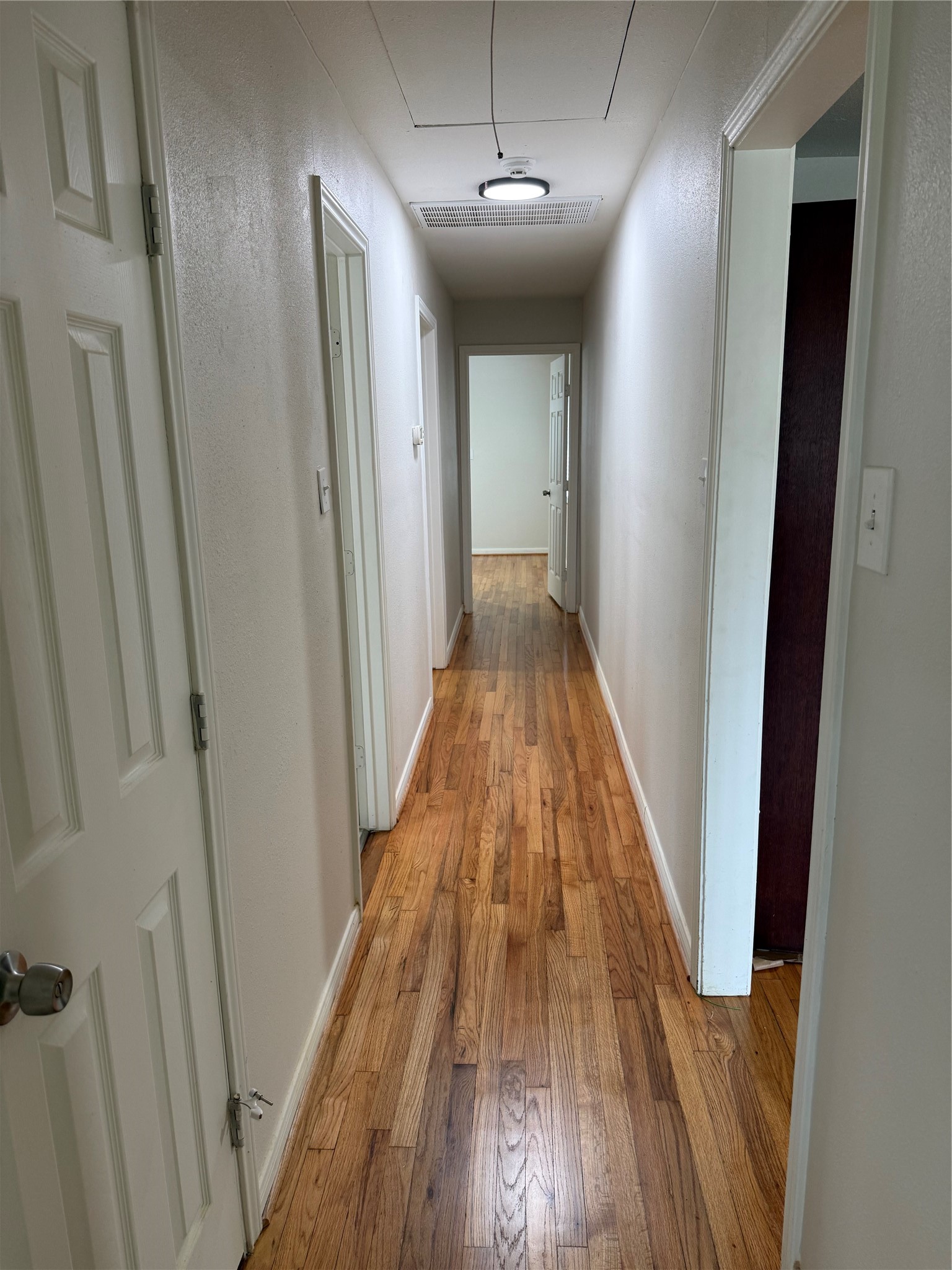606 Wisconsin Street Property Photo 17