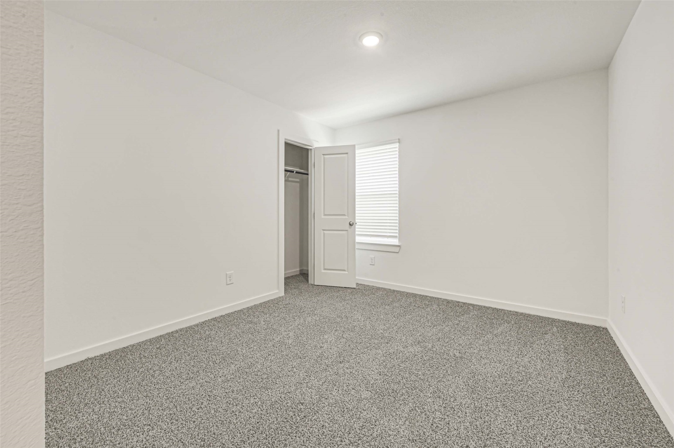 2630 Sunset Bluff Lane Property Photo 17