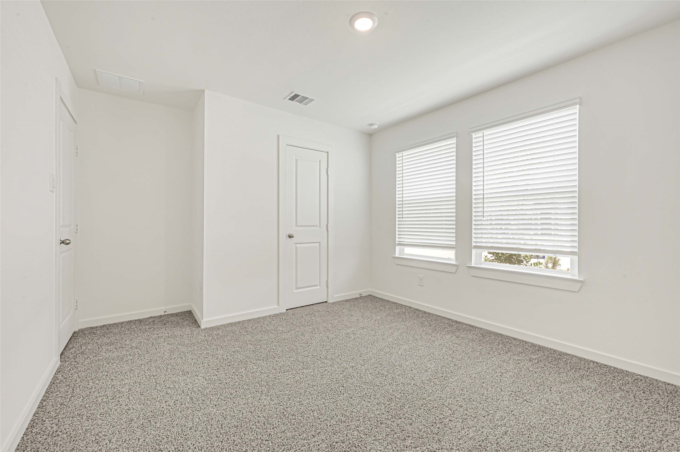 2630 Sunset Bluff Lane Property Photo 21