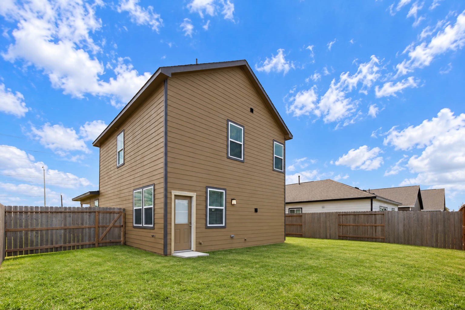 1115 Santee Court Property Photo 20